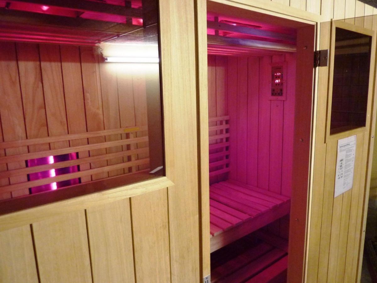 Traditional Holiday Home In B Tgenbach With Sauna Butgenbach Ngoại thất bức ảnh