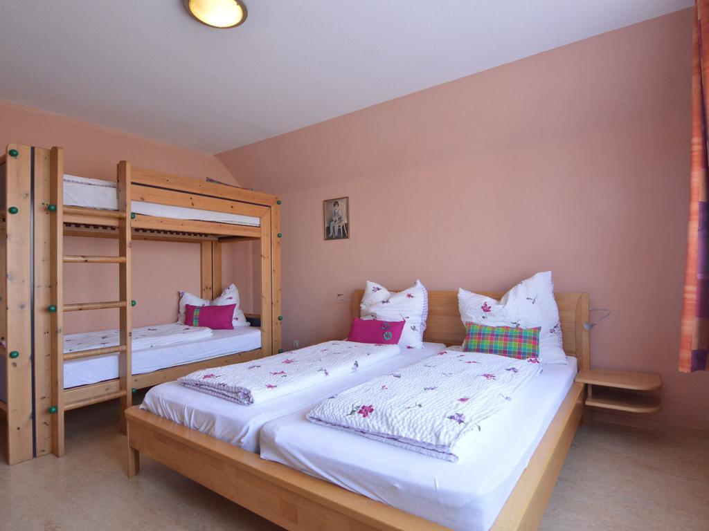 Traditional Holiday Home In B Tgenbach With Sauna Butgenbach Ngoại thất bức ảnh